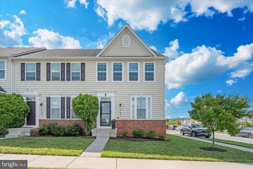 4798 HITESHOW DRIVE - Photo 1