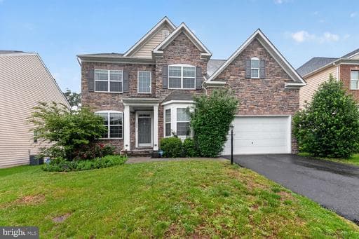 1904 Belleville Dr NE, Leesburg, VA 20176-6562, United States