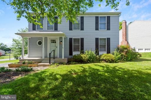 100 ALBANY AVENUE - Photo 1
