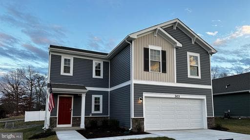 113 DINGES STREET - Photo 1