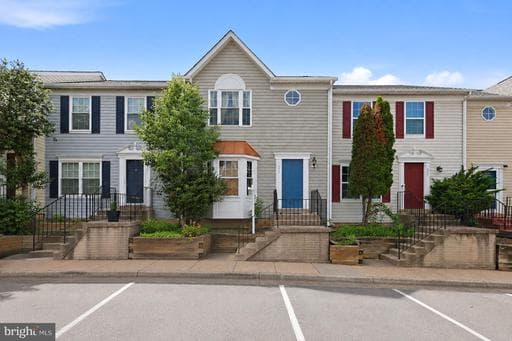 305 MOSEBY COURT - Photo 1