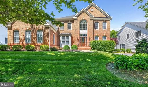 817 STABLE MANOR ROAD - Photo 1