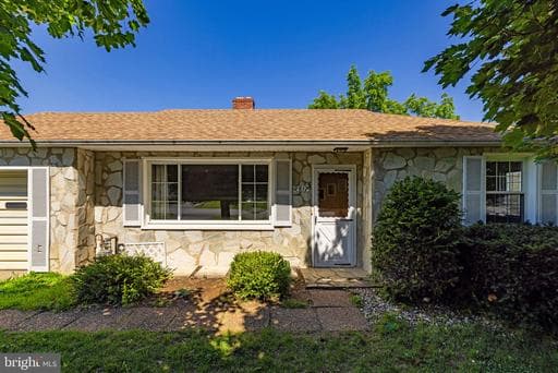 2917 FIRST STREET