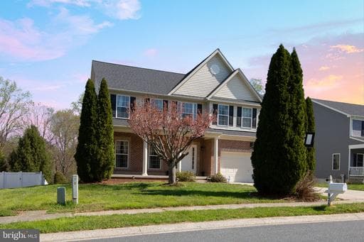 826 TIFFANY TRAIL