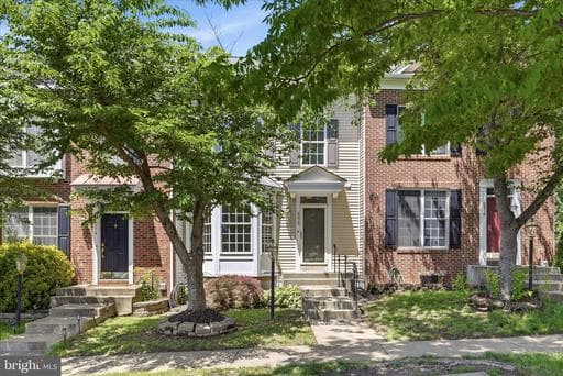 8972 BENCHMARK LANE - Photo 1