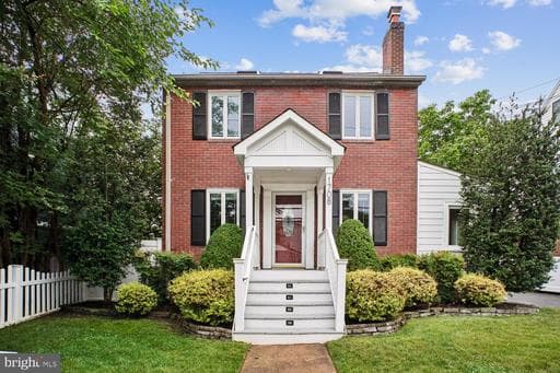 1708 N QUINCY STREET - Photo 1