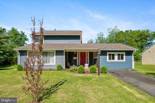 2500 PITTLAND LANE
