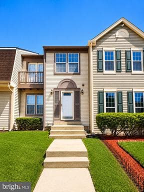 303 MEADOW WAY - Photo 1