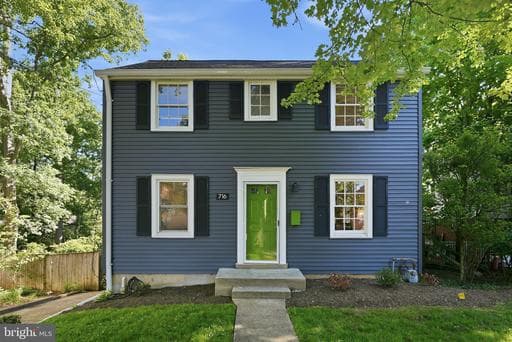 716 AUBURN AVENUE - Photo 1