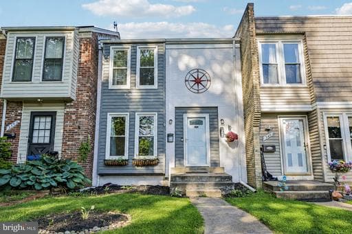 347 SHENANDOAH STREET - Photo 1