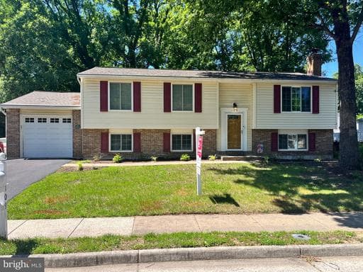 109 GOLD THORN WAY - Photo 1