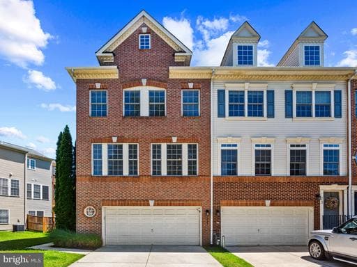 2433 Ogden Sq, Gambrills, MD 21054-5401, United States - Photo 1