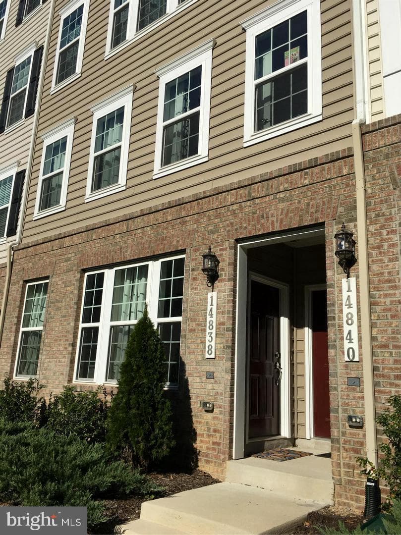 14838 Mason Creek Cir, Woodbridge, VA 22191-3361, United States - Photo 1