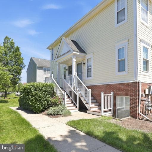 7961 Calvary Ct, Manassas, VA 20109-7770, United States