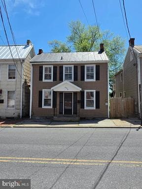246 E 7TH STREET