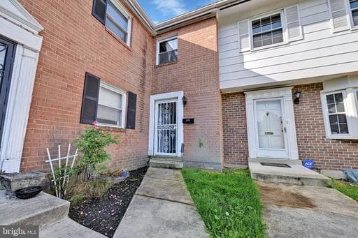 3741 SWANN ROAD 3 - Photo 1