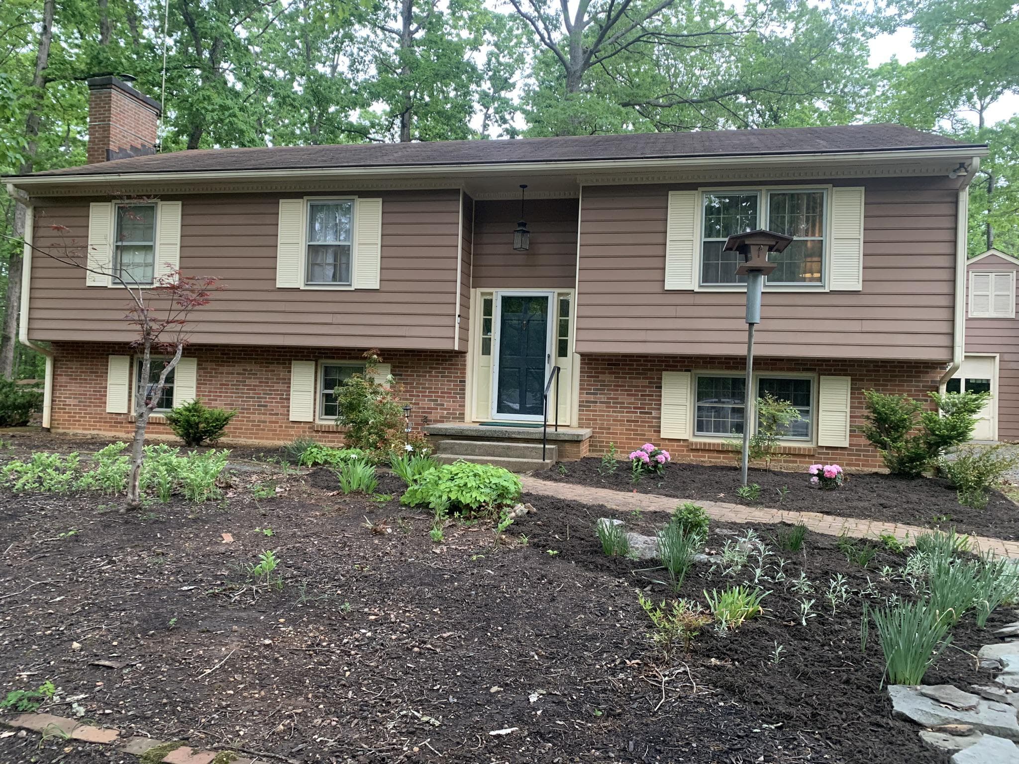 141 Mechunk Creek Dr, Troy, VA 22974-3624, United States - Photo 1