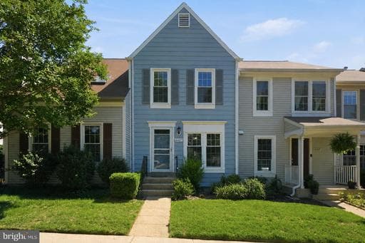6467 Brick Hearth Ct, Alexandria, VA 22306-3310, United States - Photo 1