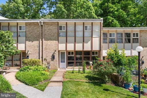 7877 Patriot Dr, Annandale, VA 22003-4874, United States