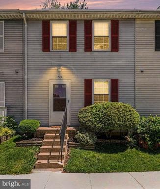 503 PARK MANOR CIRCLE 31 - Photo 1