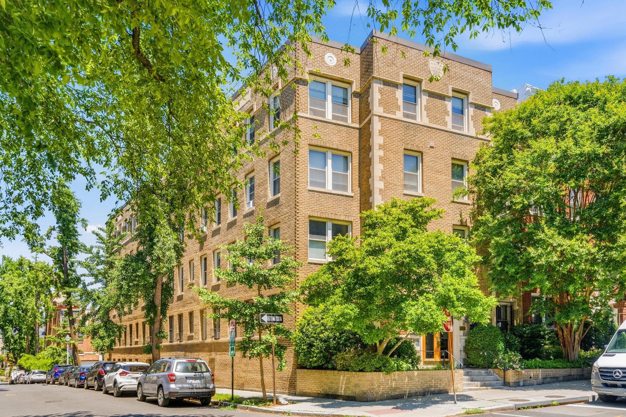 1875 MINTWOOD PLACE 36 - Photo 1