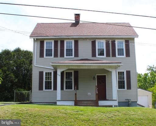550 WINIFRED ROAD - Photo 1