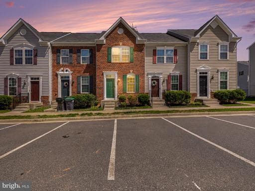 207 Streamview Dr, Fredericksburg, VA 22405-1259, United States