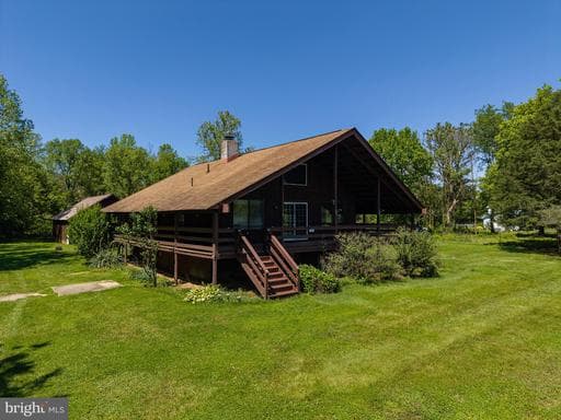 214 MIMOSA LANE - Photo 1