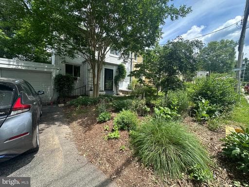 3 GARDENWAY - Photo 1