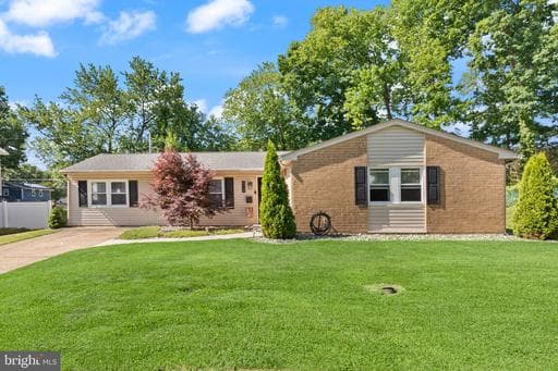 814 FOXWELL ROAD - Photo 1
