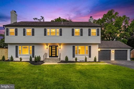 11109 LUXMANOR ROAD - Photo 1