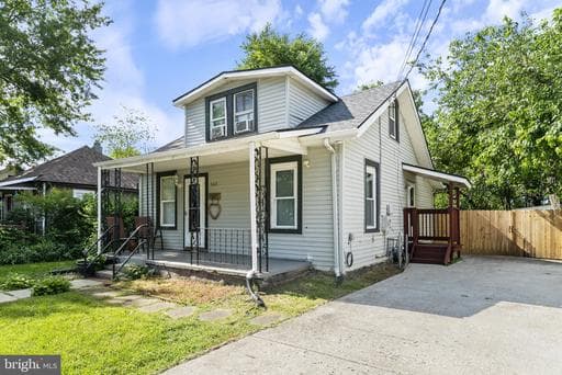 5415 POWHATAN ROAD - Photo 1