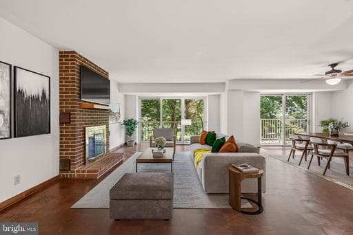 540 N STREET S203