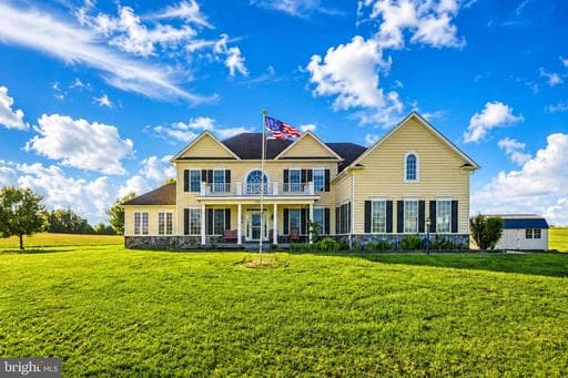 10216 LEES MILL ROAD - Photo 1