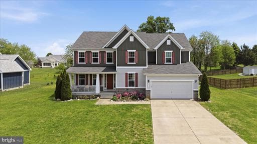412 DELANY COURT - Photo 1