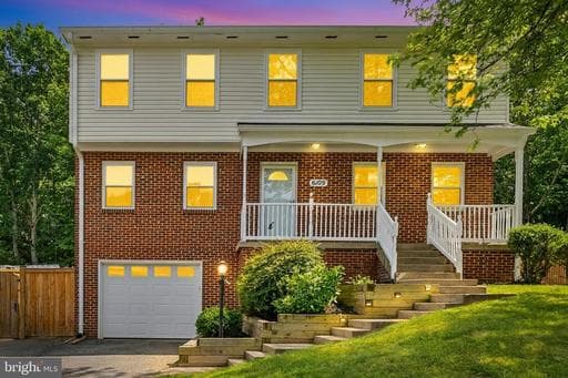6109 PLAINVILLE LANE - Photo 1