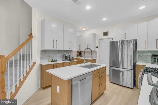 9816 PICKENS PLACE - Photo 1