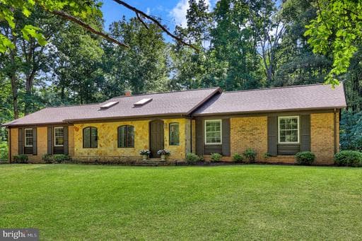 10205 HELENA TERRACE - Photo 1