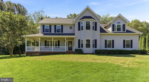 1824 ORIOLE WAY - Photo 1