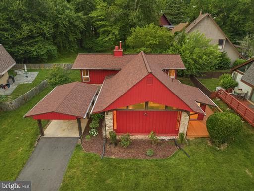 7802 APPLEDORE COURT - Photo 1