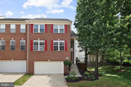 46131 AISQUITH TERRACE - Photo 1