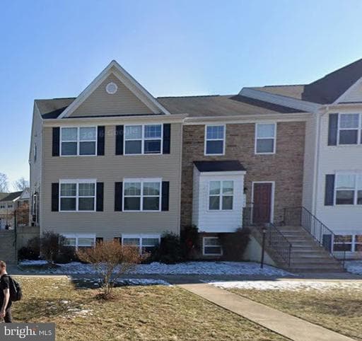 7306 STATESMAN BOULEVARD - Photo 1