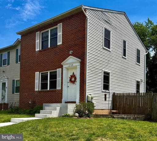 1288 HOLMESPUN DRIVE