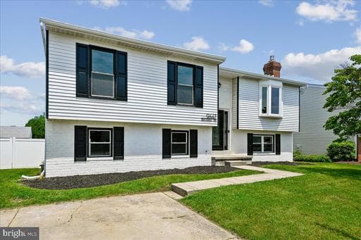 9447 BELLHALL - Photo 1