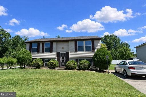 8404 LUCERNE ROAD - Photo 1