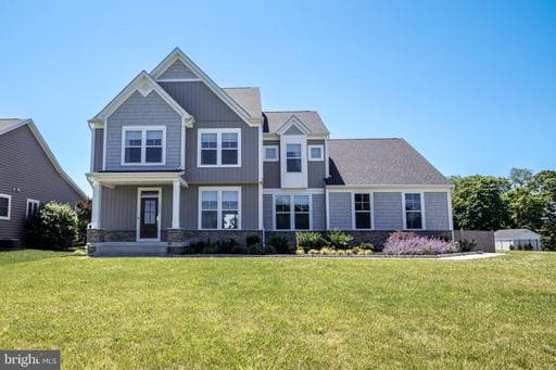 1721 W JARRETTSVILLE ROAD - Photo 1