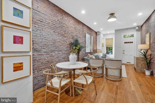 142 D St SE, Washington, DC 20003-1810, United States - Photo 1