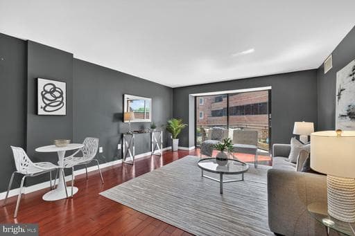 1015 33RD STREET 409