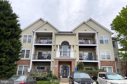 4144 FOUNTAINSIDE LANE 102 - Photo 1