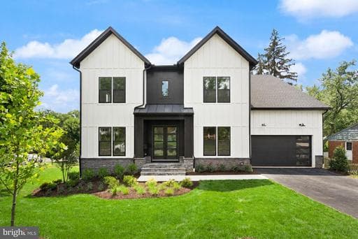 11433 VALLEY ROAD - Photo 1